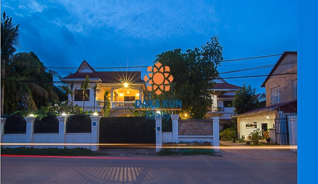 14 Room Boutique Hotel for Rent in Siem Reap